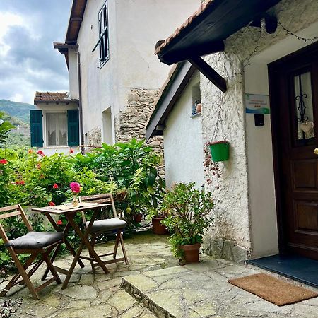 Stecado - Il Soppalco Leilighet Dolceacqua Eksteriør bilde